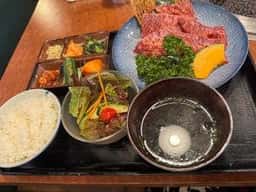 焼肉 幸家