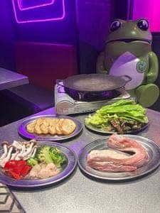 韓国ネオン酒場 ソルチカ 梅田東通り店