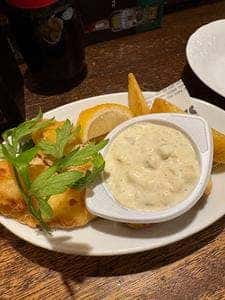 HUB 三宮ムーンライトビル店