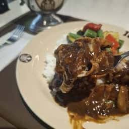 100時間カレー プライムツリー赤池店