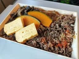 桃中軒 三島駅南口駅前売店