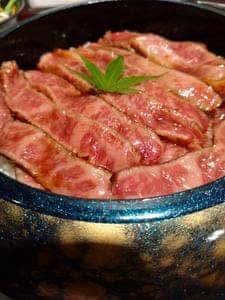 神の牛まぶし