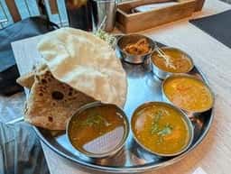 南インド料理ダクシン 大手町店