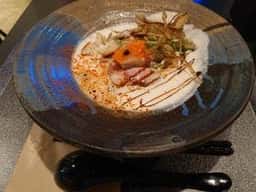 サーモンnoodle横浜