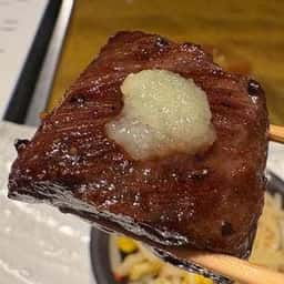 ニクノハットリ