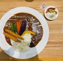 スモールワールズ Museum Cafe