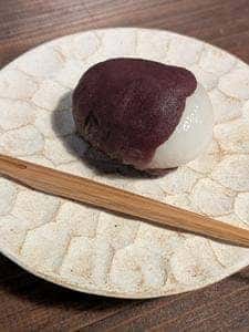 まるに抱き柏