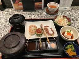 串あげもの 旬s 淀屋橋店