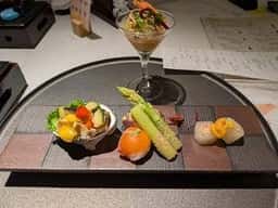 お食事会場 双泉の宿 朱白