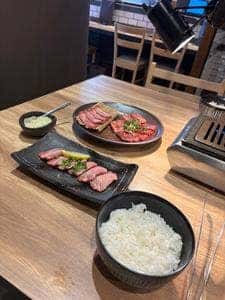 焼肉ダイニング MEGUMI 本店