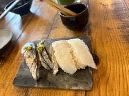 ほぼ上野 オスシマチ