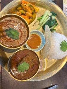 アジアンレストラン マウンテン