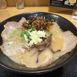 極とんラーメン 中華食堂 港町店