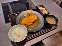 薬院洋食 pertica