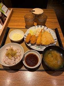 やよい軒 新宿百人町店