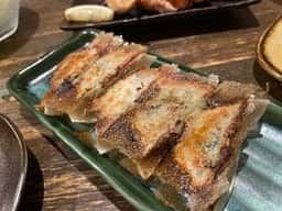 大衆酒場 手作りギョウザ やっさん