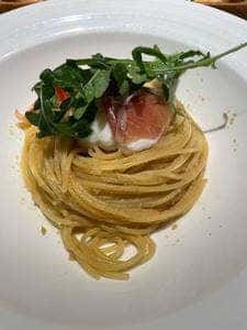 トラットリア アクイロット