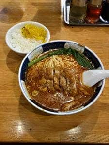 支那麺 はしご 赤坂店