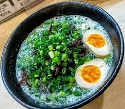 博多とんこつらーめん ひゅうが
