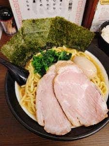 豚骨醤油ラーメン 心