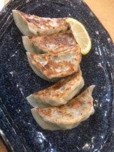 横堀餃子