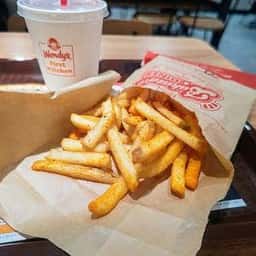ウェンディーズ・ファーストキッチン 中目黒駅前店