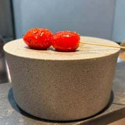 田