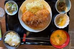 ごはん処だいこん屋