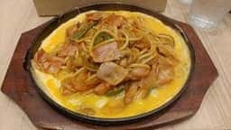 名古屋鯱ひげ セントレア店