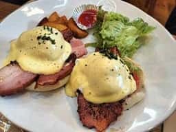 カントリータウンMt.Fuji  REAF Cafe