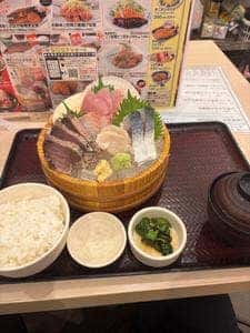 築地食堂 源ちゃん ペリヨコ店