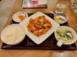 朝霞 刀削麺 新宿店