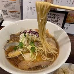 貝出汁中華そば 貝香屋