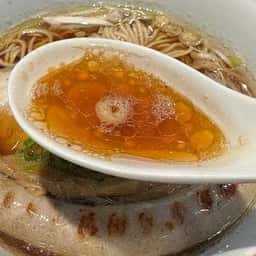 豚一頭清湯麺