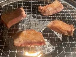 焼肉 神田精肉店 東口店