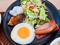 Cafe レストラン ガスト 鳴海最中店