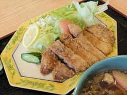 お食事処かえで