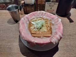 ラーメン大戦争 梅田店