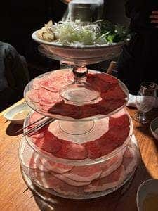 牛タンしゃぶしゃぶと肉握り 源’s