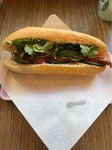 バインミーゴンゴン 新小岩店