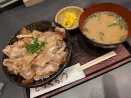 焼き鳥酒場 博多とりくら 天神本店