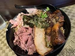肉麺 ひだまり庵 路地裏店