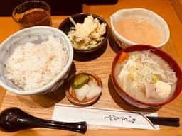 とん汁と玄米の店檍食堂