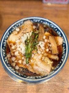 栄 焼豚中華そば専門 しげる