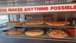 Henry's PIZZA