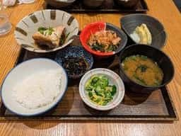 恵比寿 土鍋炊ご飯 なかよし 丸の内iiyo店