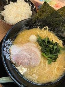 横浜家系ラーメン 町田商店 恵比寿東口店