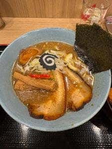 弘前煮干し中華そばスタンドニボる?