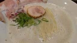 ラーメン すりぃ はなれ