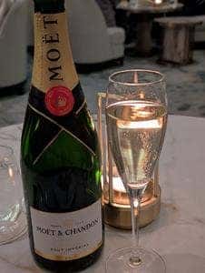 ラウンジ ジャルダン